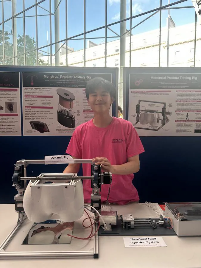 Sun presenting the dynamic rig at the Imperial DMT exhibition